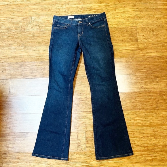 GAP Perfect Boot Low-Rise Dark Wash Denim Jeans Size Women's 27R - Picture 2 of 14